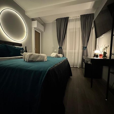 Meg Glamour Suite Milano Vicino I Navigli Exterior photo